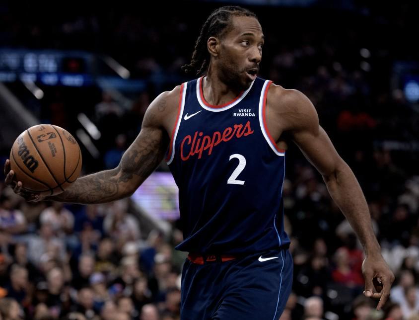 世界杯精彩进球-伦纳德谈阿德巴约83分：简直不可思议，这是他多年努力的结果