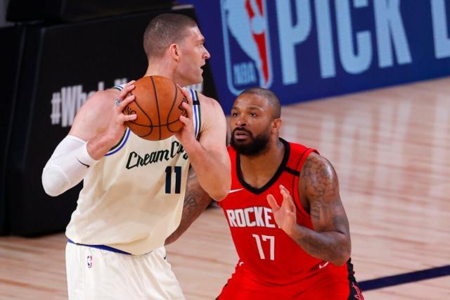 世界杯高清回放-终结阵容的最后一块拼图？雄鹿该全力追逐塔克吗？